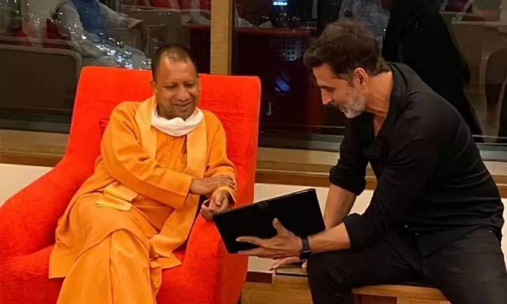 Akshay Kumar meets UP CM Yogi Adityanath