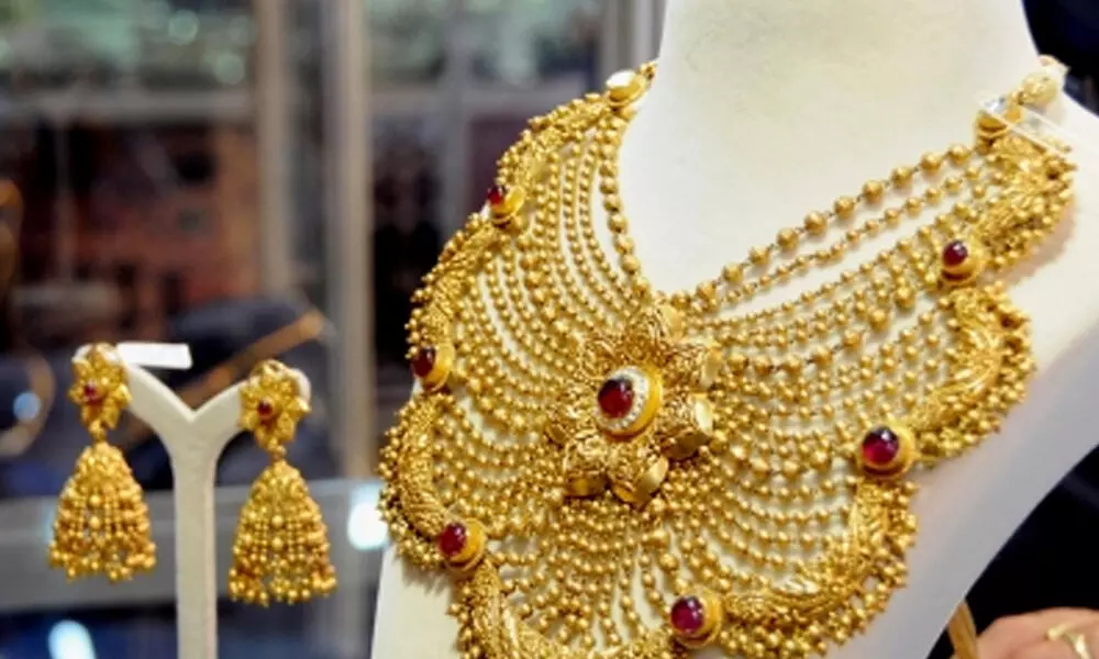 Consumer demand of gold may improve in 2021 on economic recovery of EMs