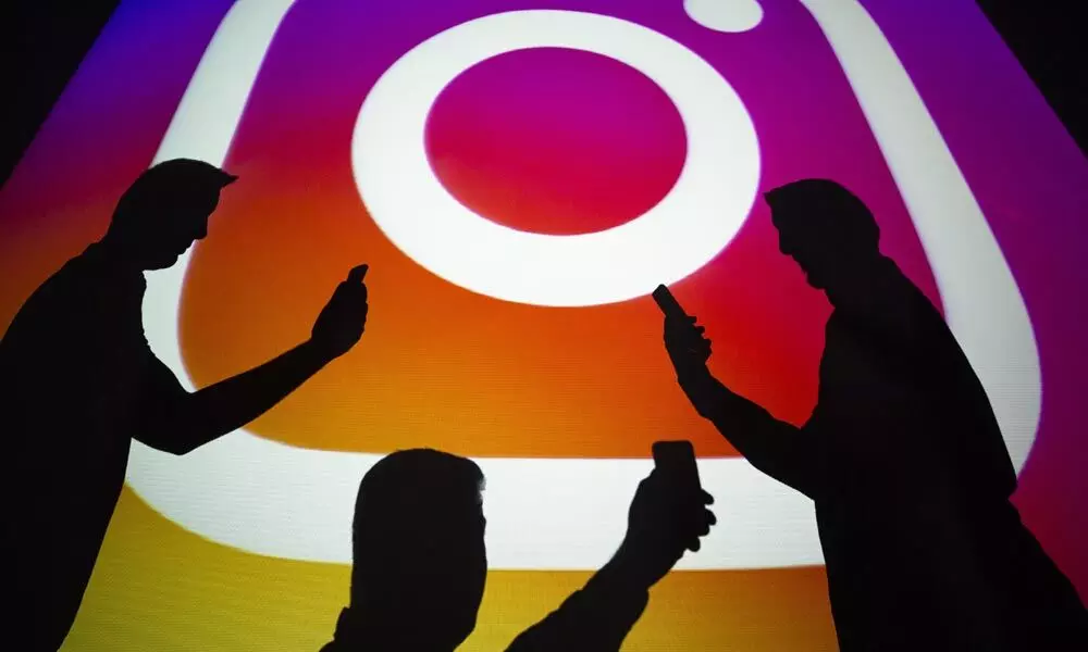 Instagram tests removing ability to share posts to stories