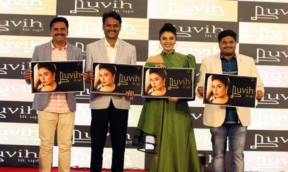 Sreemukhi promotes Luvih cosmetic retailer; to set up 150 stores