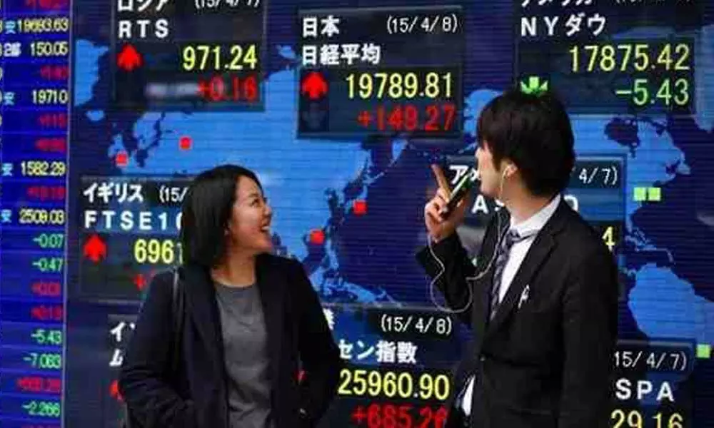 Asia shares fall on virus worries