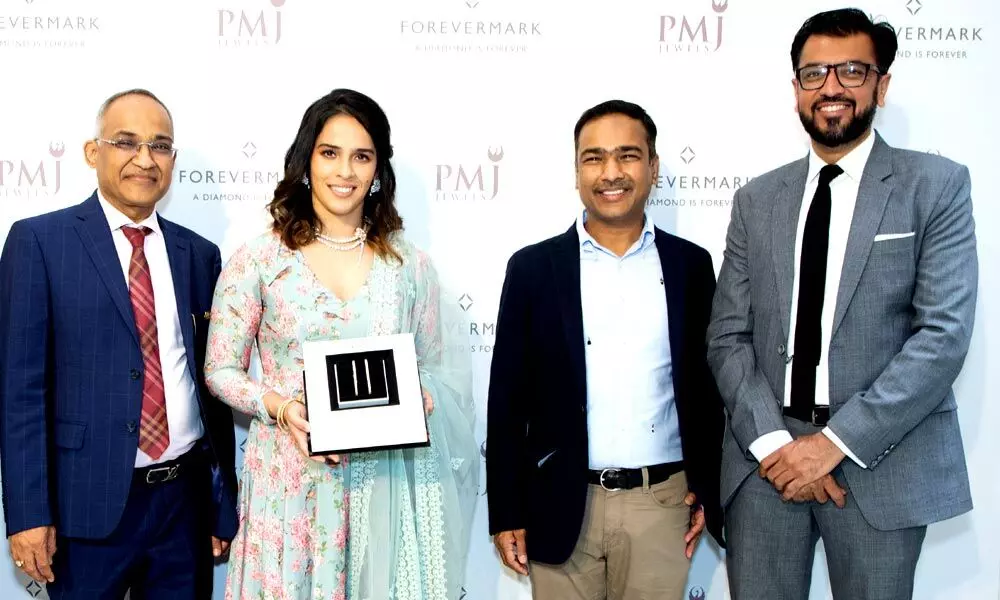 Saina unveils Forevermark’s diamond jewellery