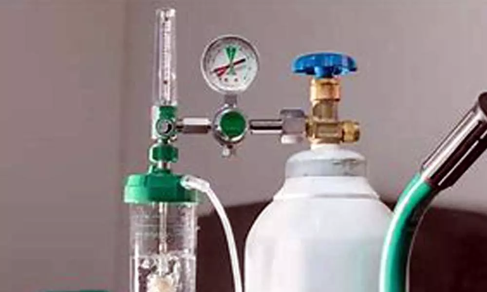 Medical oxygen cylinder racket busted in Vizag