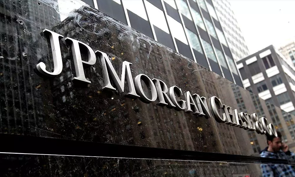 JPMorgan warns of bitcoin weakness as futures get liquidated