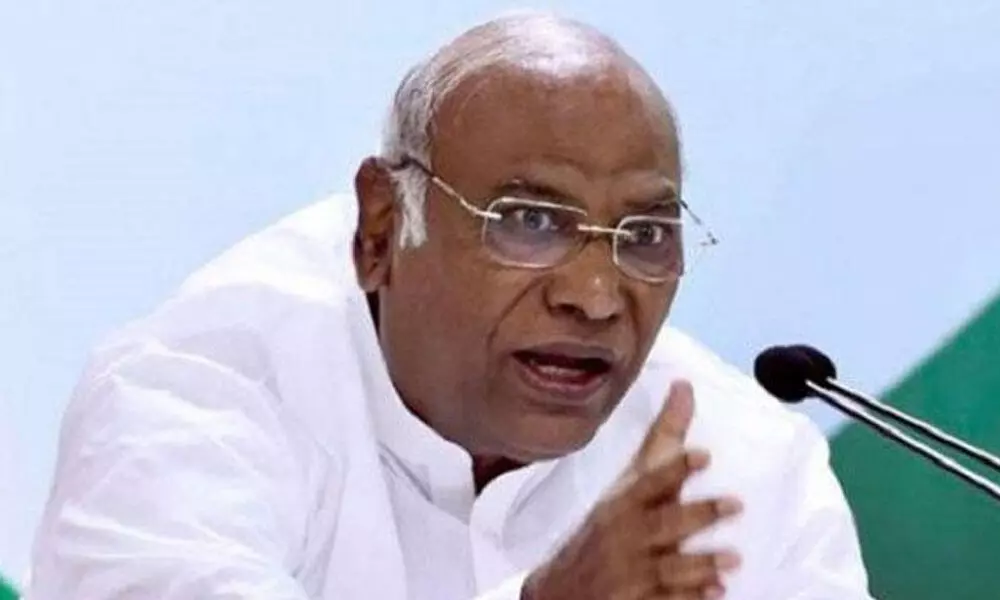 Covid crisis Kharge demands all party meet