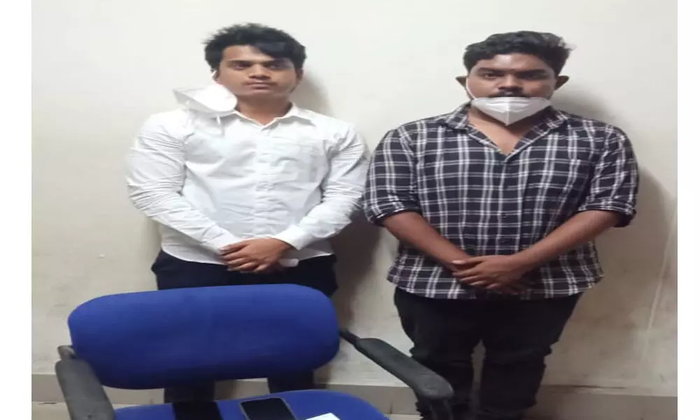 Two held for blackmarketing of Remedesevir in Vizag