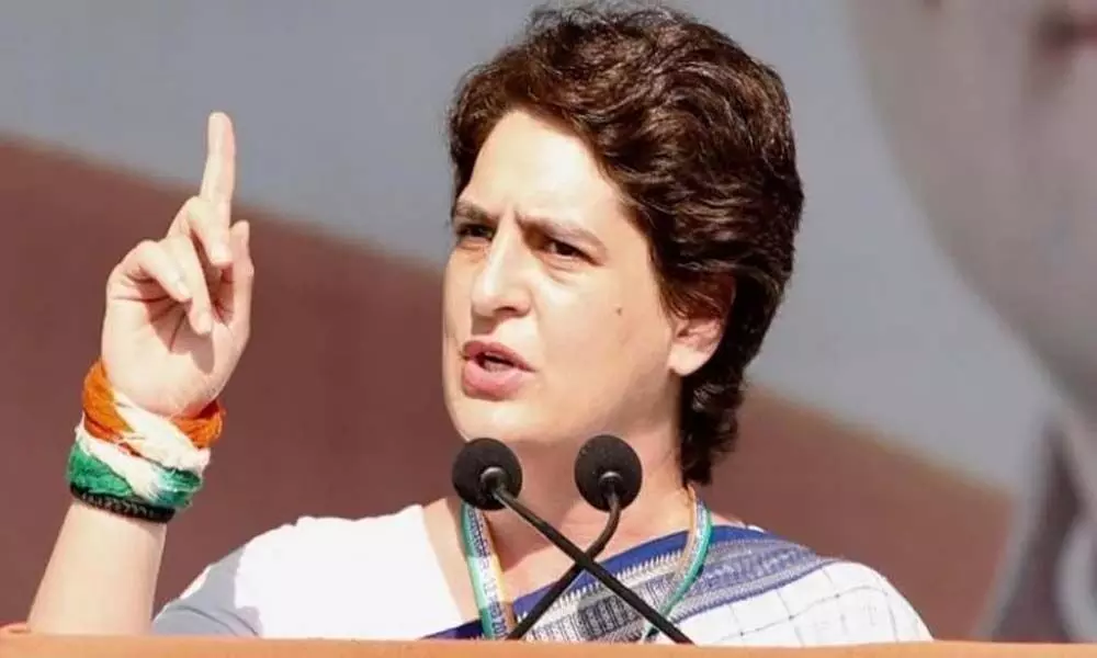 Desperate Congress looks to helping hand from Priyanka