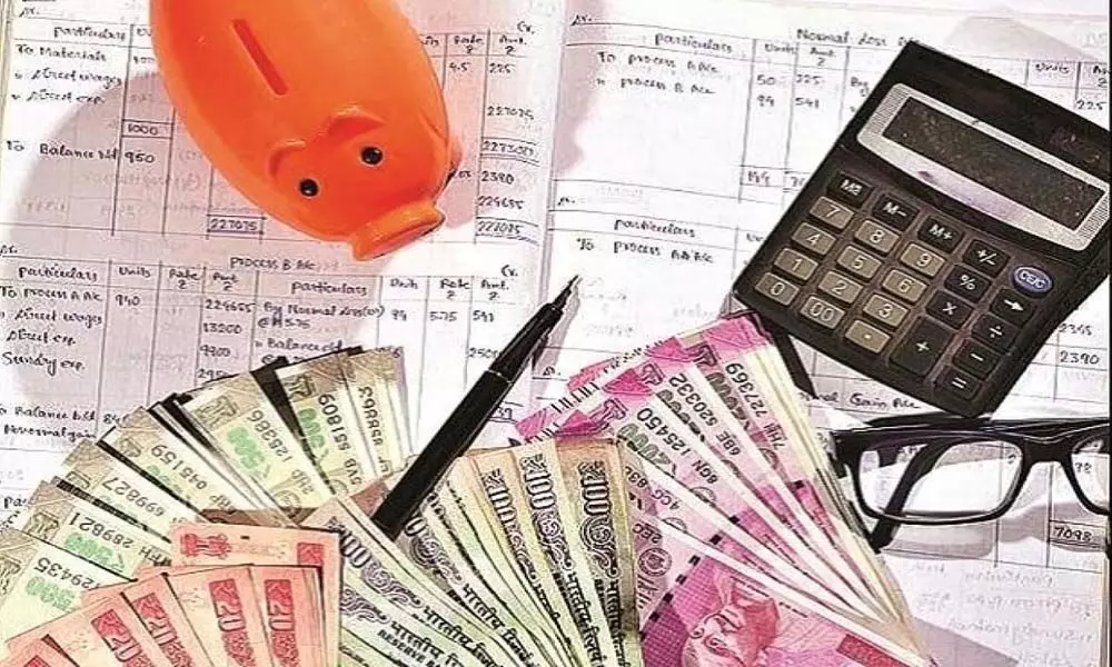 Net tax collection rises 86% to Rs 5.57 lakh cr in Q1