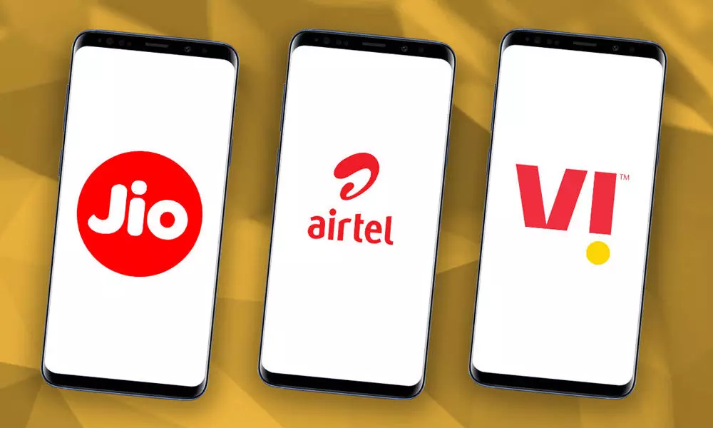 Jio, Airtel gain from VIL’s loss