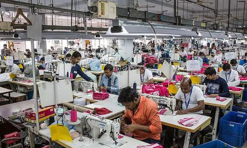 Apparel ind set for double-digit growth