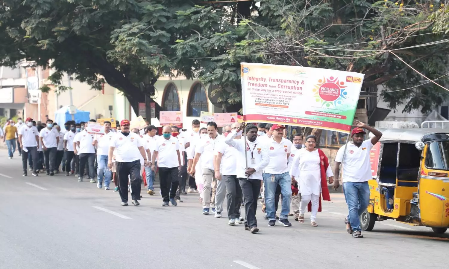 PNB organises walkathon to mark vigilance week