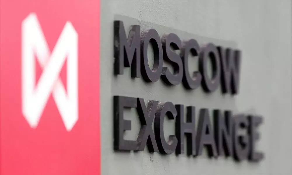 Russian stock market reopens after 1mth