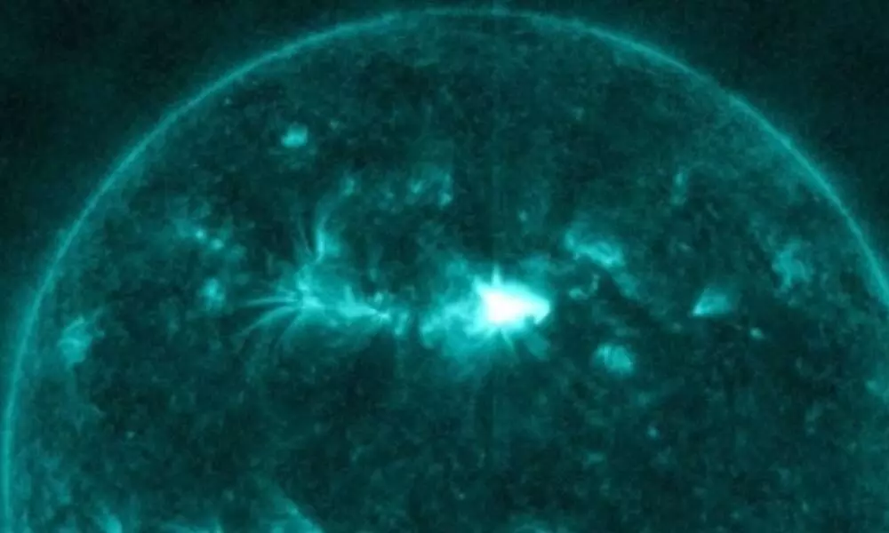 Sun erupts with 17 flares, solar storms to hit Earth on Thursday