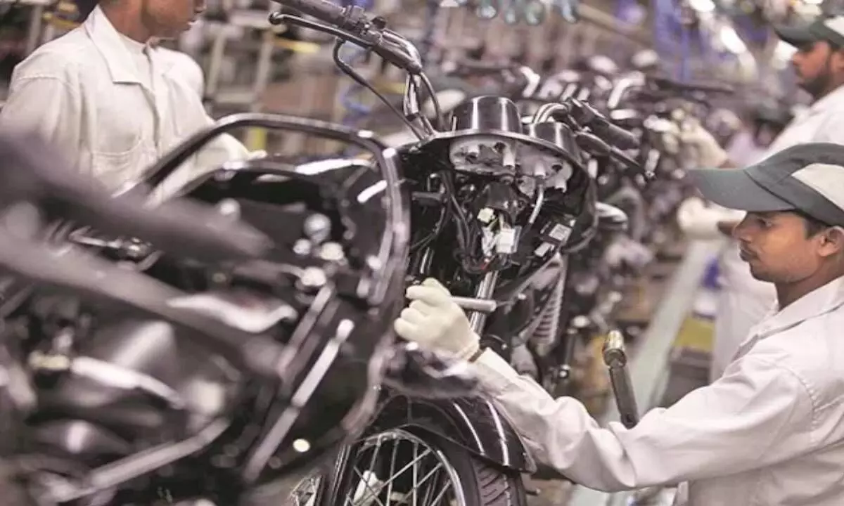 Two-wheeler demand remains weak, commercial vehicles shoots up: ICRA