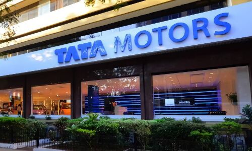 Tata Motors to acquire Sanand plant, signs MoU with Ford, Gujarat govt