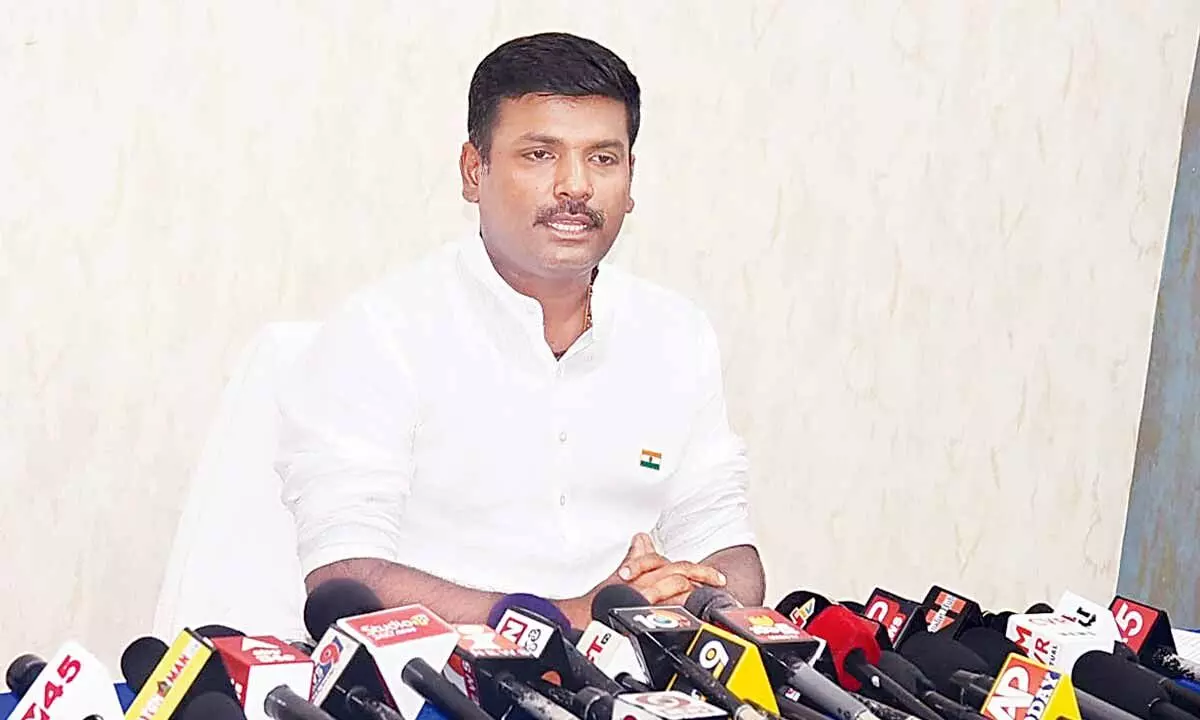 YSRCP lampoons Naidu for criticising Jagan