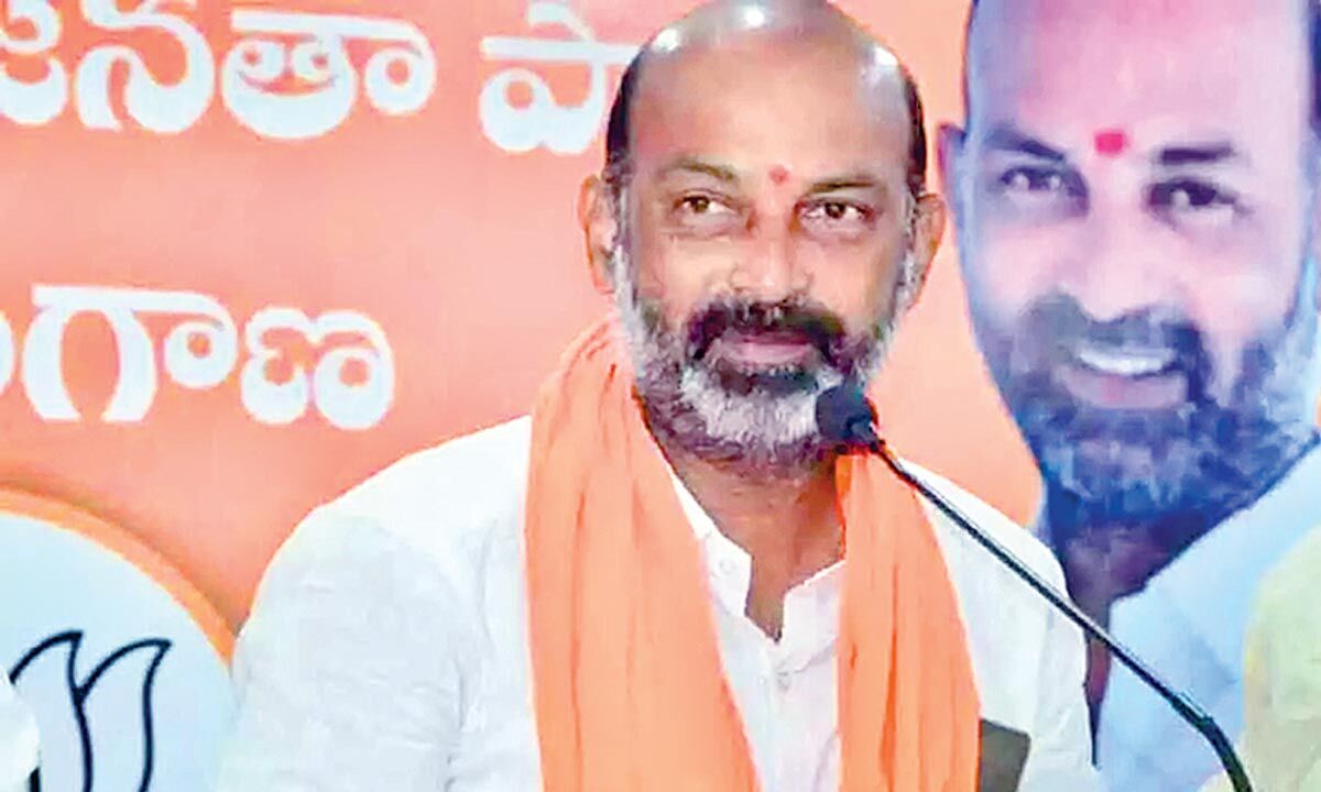 Telangana BJP chief taken into custody, claims party