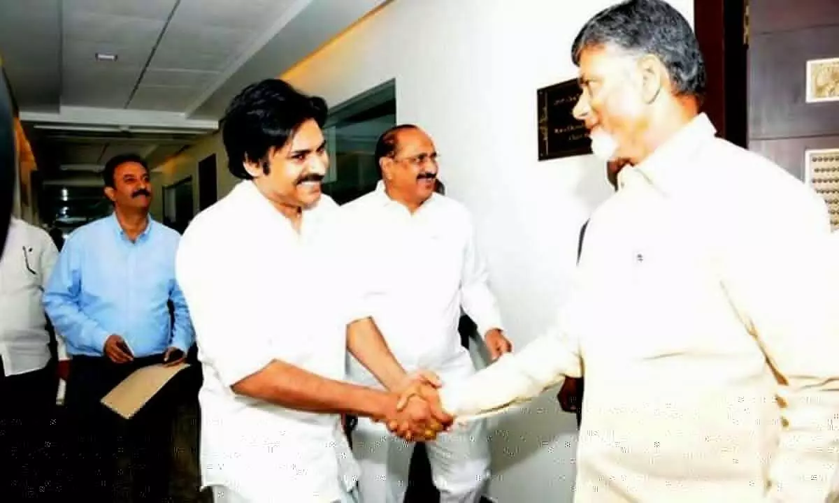 Naidu, Pawan meet strengthens speculation of alliance