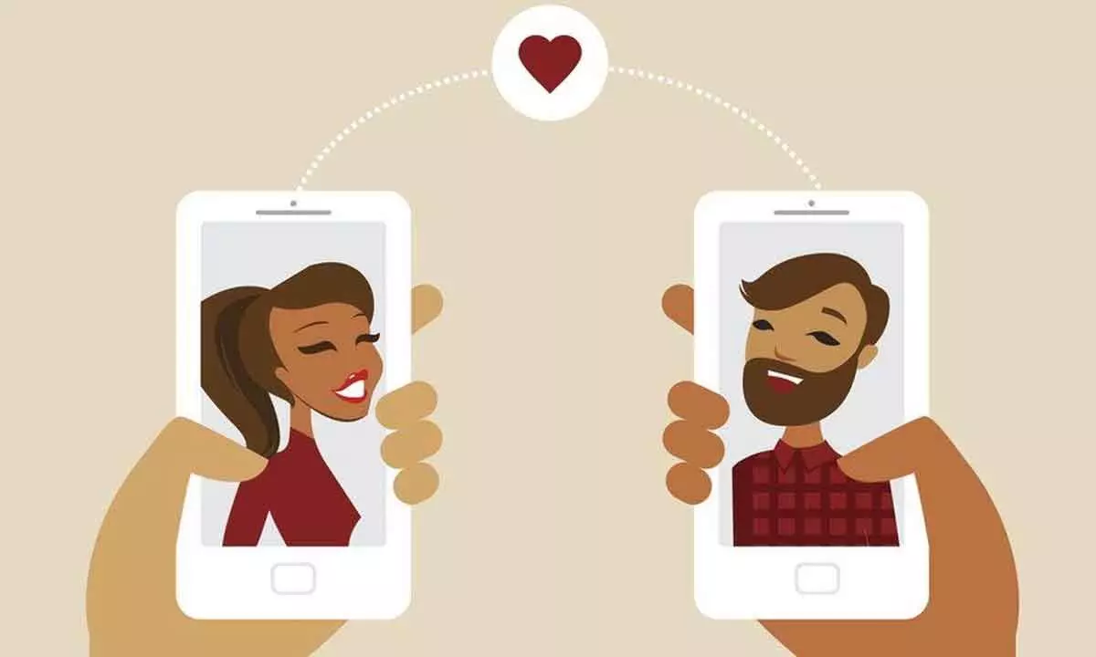 How to stay safe while dating online