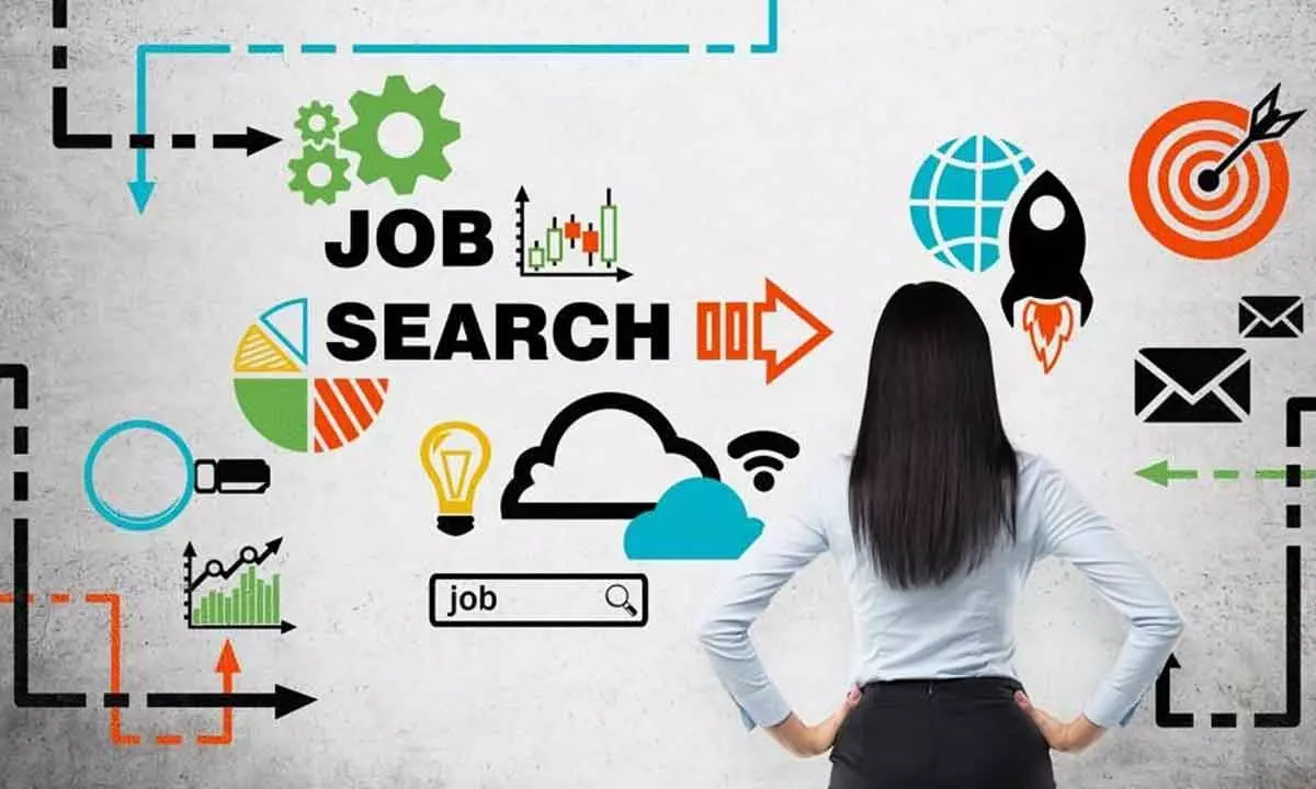 4 in 5 workers searching new jobs