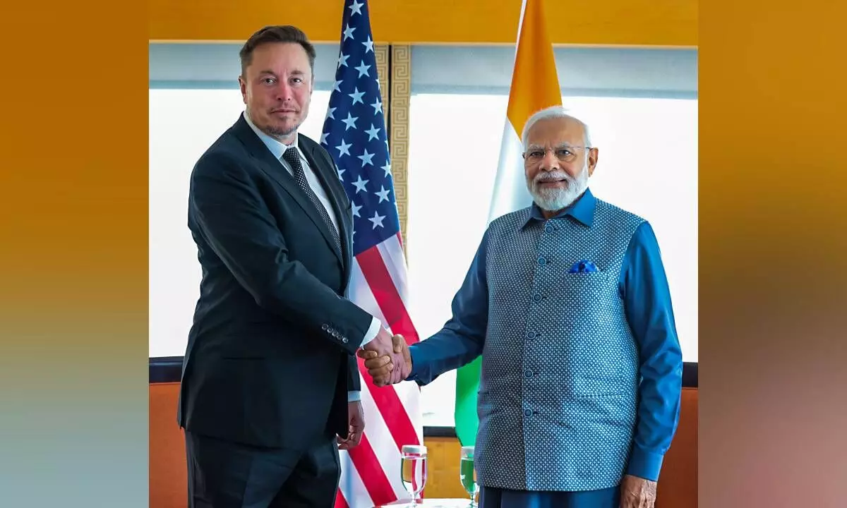 Musk turns Modi fan as PM meets biz leaders in US