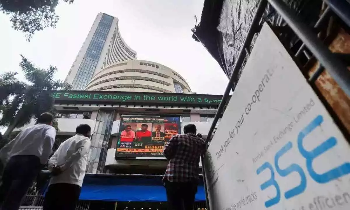 Mkts set new records as FIIs bet big again