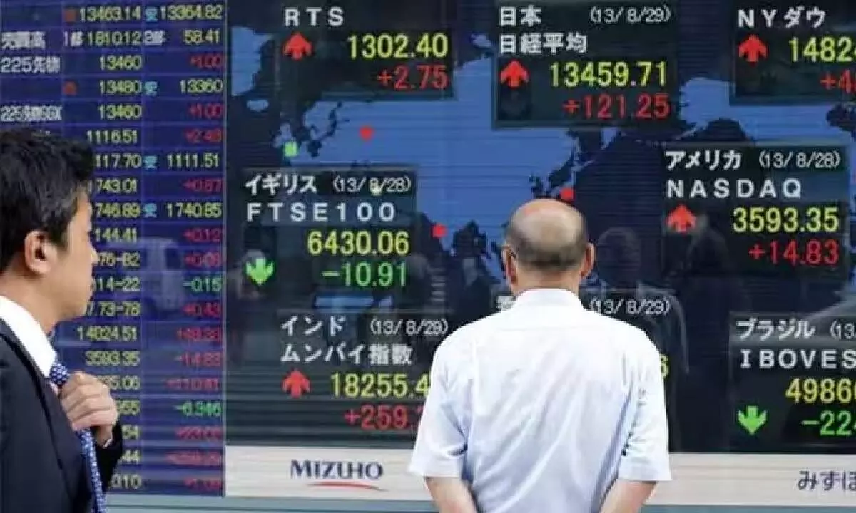 Unabated FPI outflows keep mkts under pressure