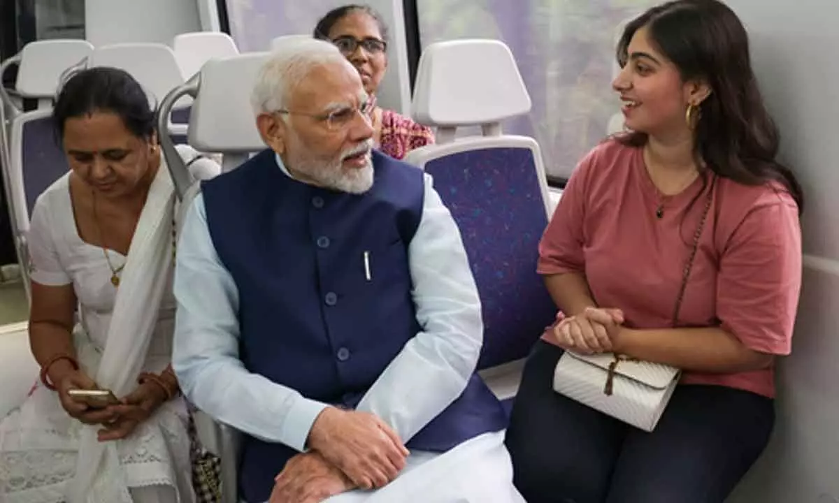 PM Modi celebrates birthday in Delhi Metro