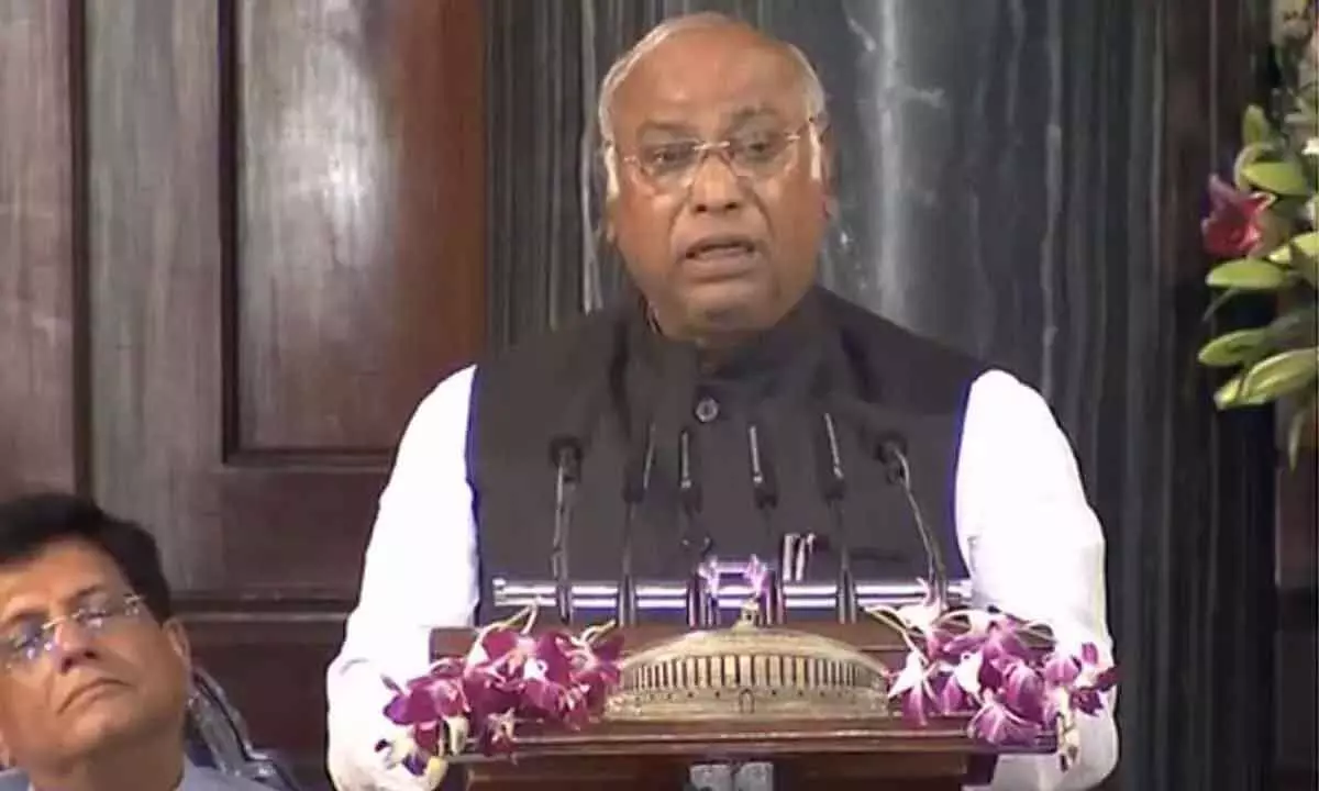 Kharge urges to preserve Constitutional values