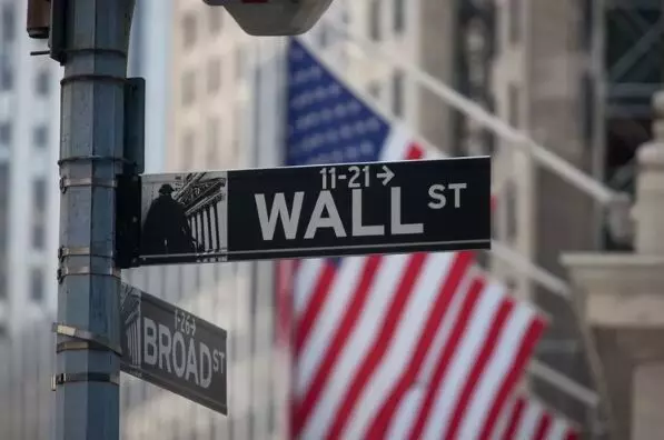 Buckle up for the worst recession in 100 years, warns Wall Street expert, Dietrich