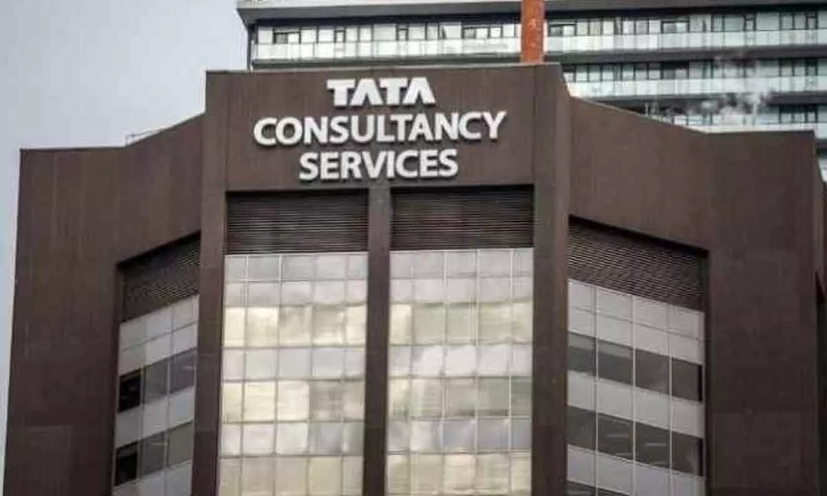 TCS asks staff to follow dress code