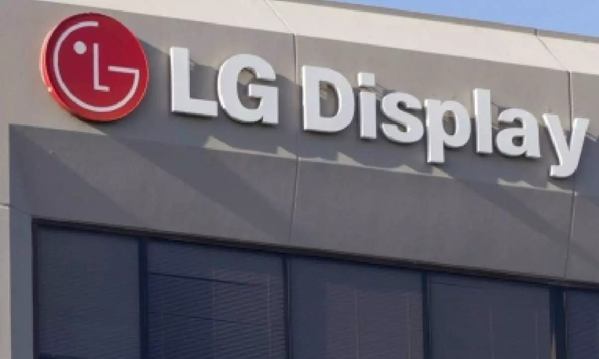 LG Display remains in red for 6th straight quarter