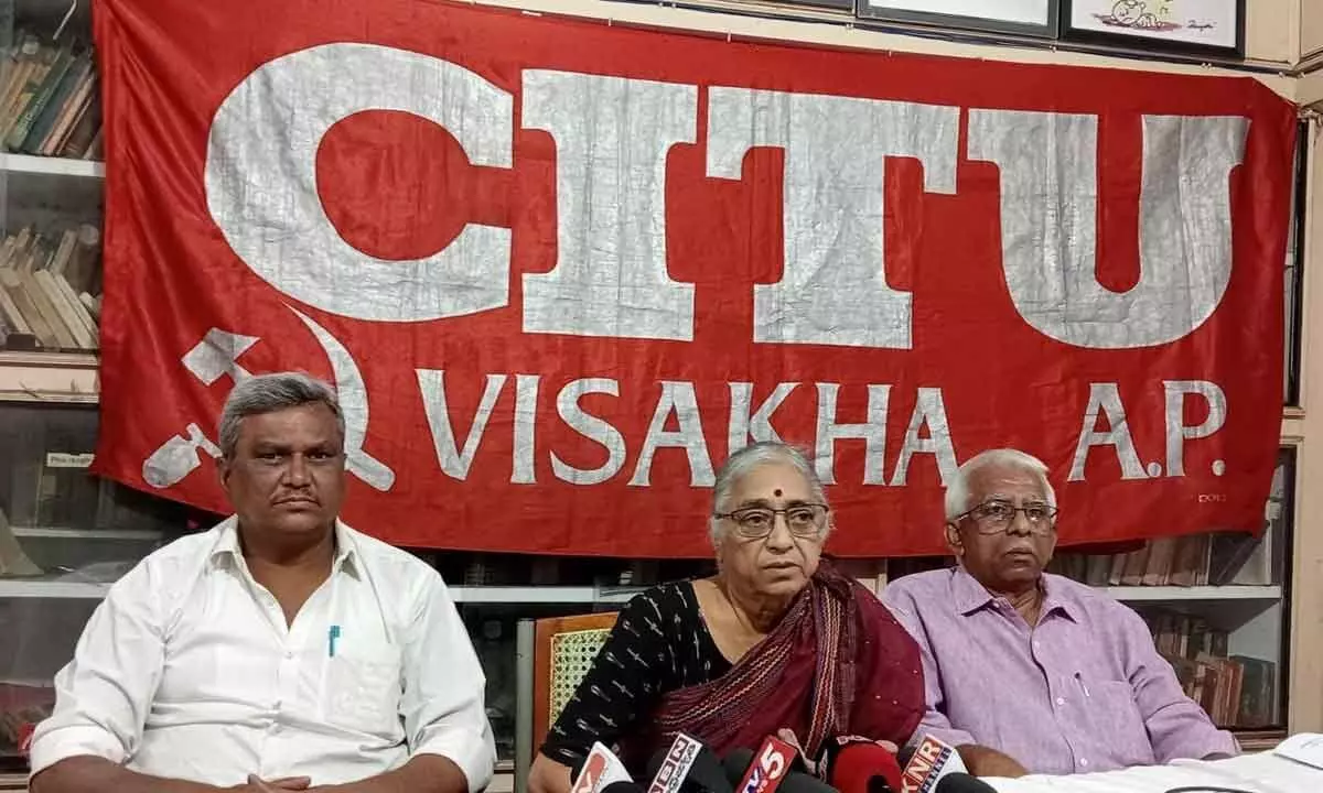 CITU blames Central govt for Kantakapalli train collision