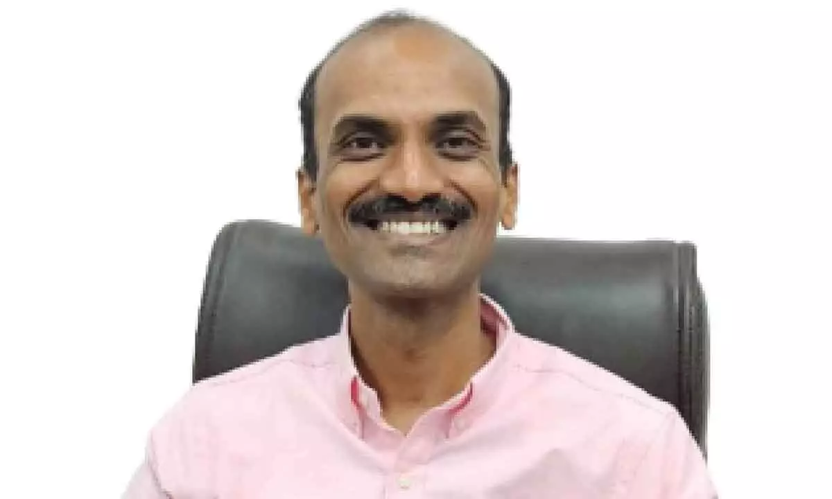 Dr. Vishnu Vardhan Pogunulu Srinivasulu,  Founder, Vizzhy Inc