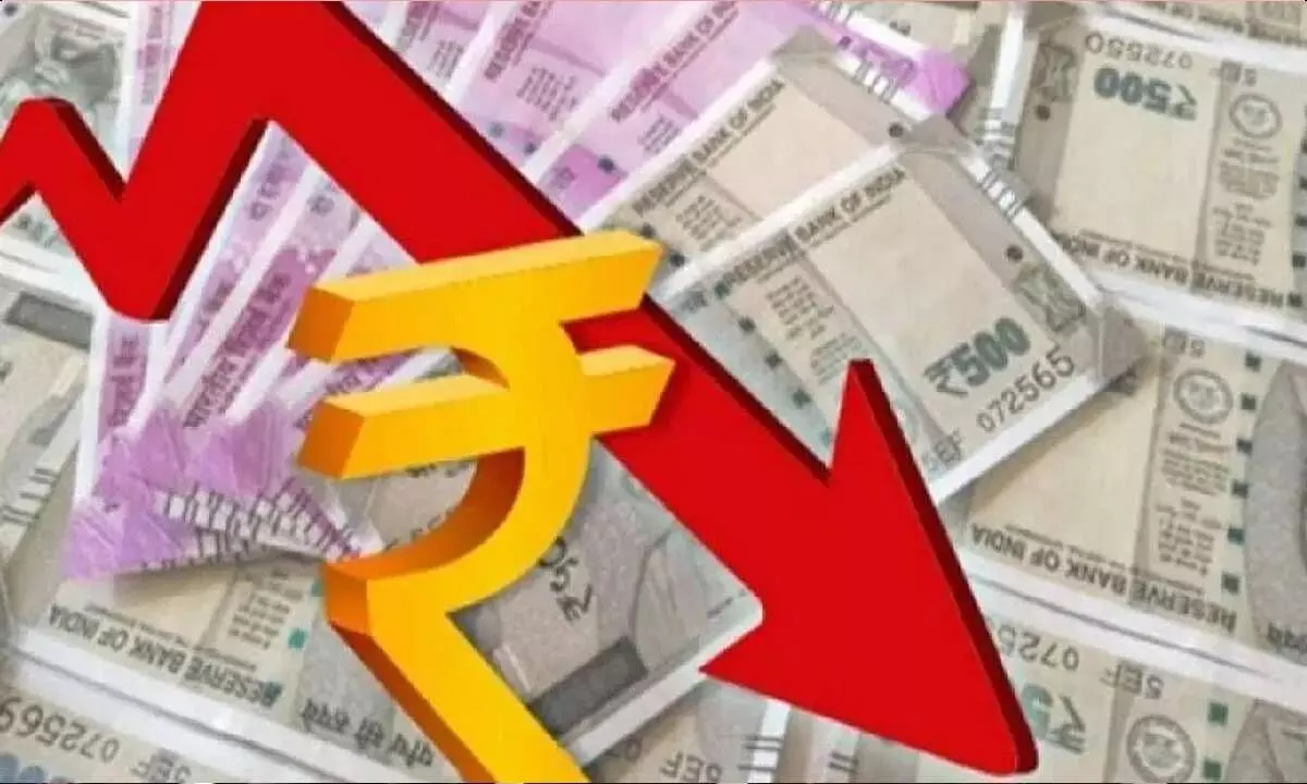 Rupee fails to recover despite fall in US dollar