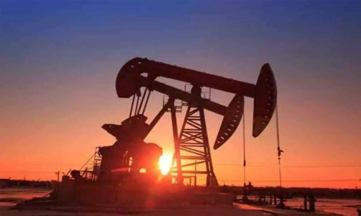 Brent crude trading lower at $81.58/bbl