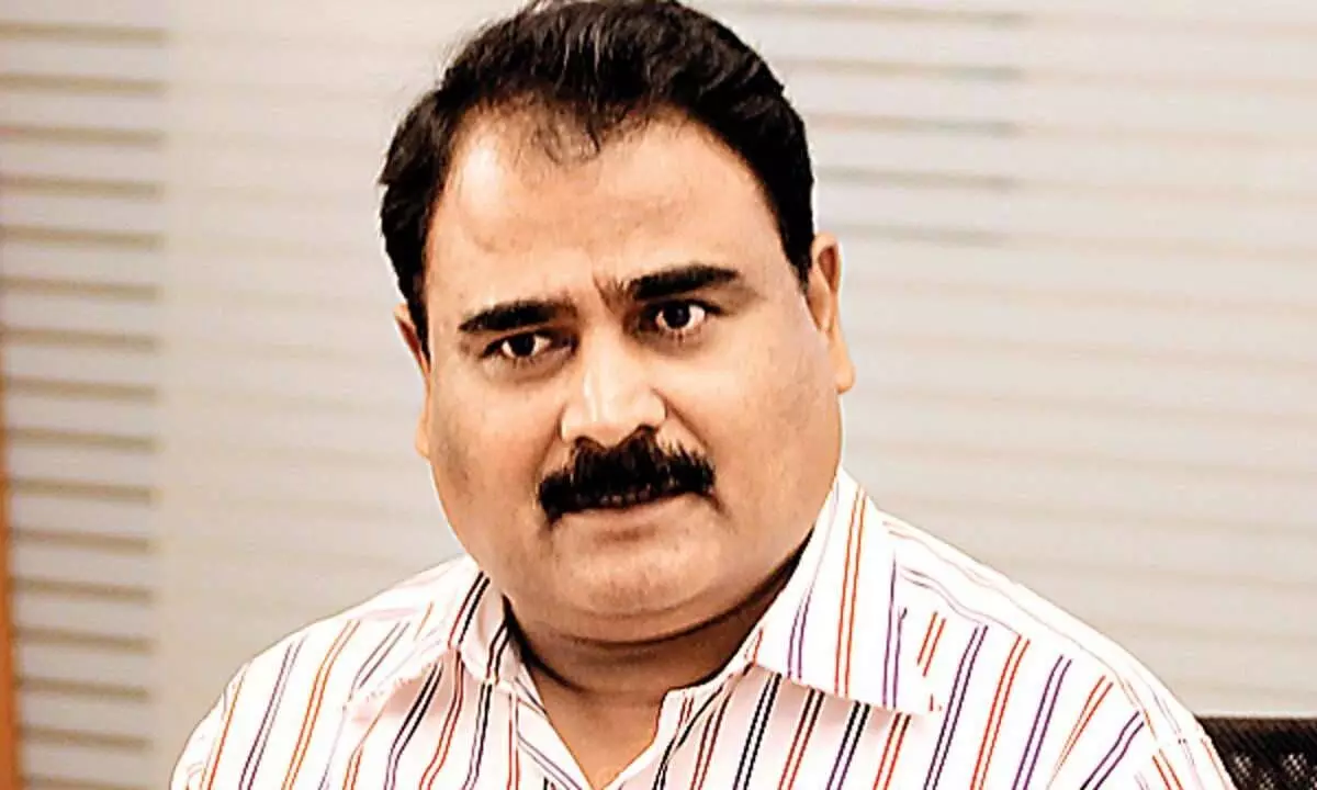 Maha Govt ejects MSRDC MD Mopalwar; Jt MD Anil Gaikwad takes charges