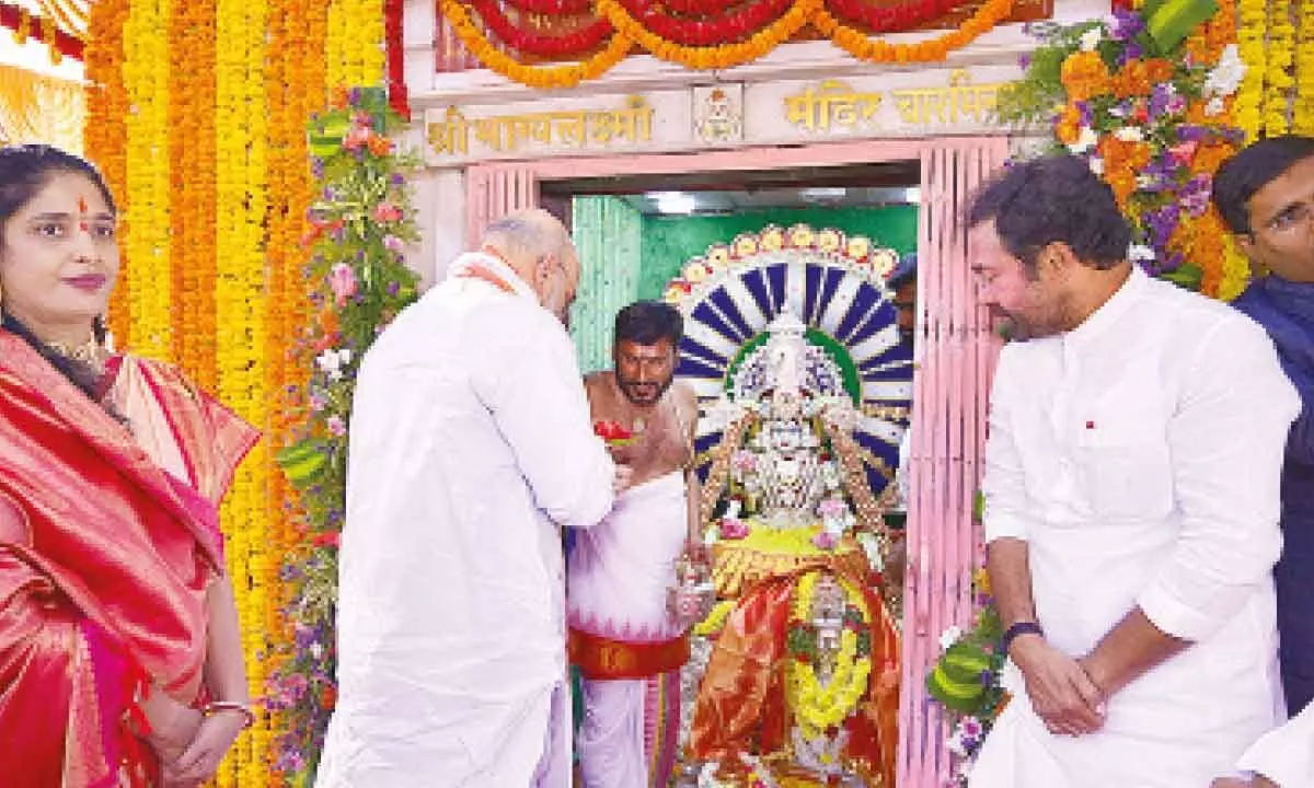 Shah chairs T’gana BJP meeting in Hyd