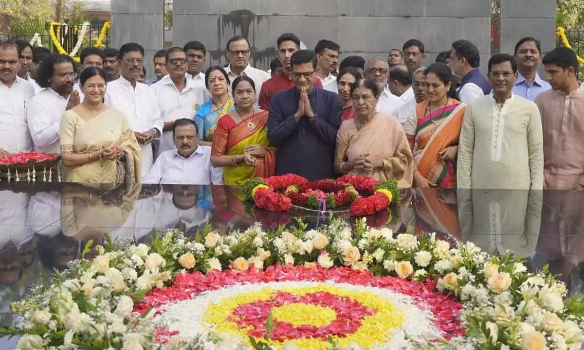 Rich tributes paid to Jaipal Reddy on his 82nd birth anniversary