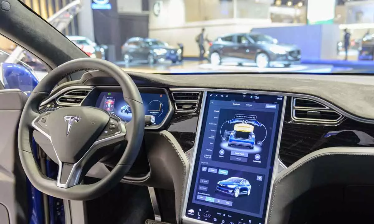 Tesla recalls over 4k cars over software issue