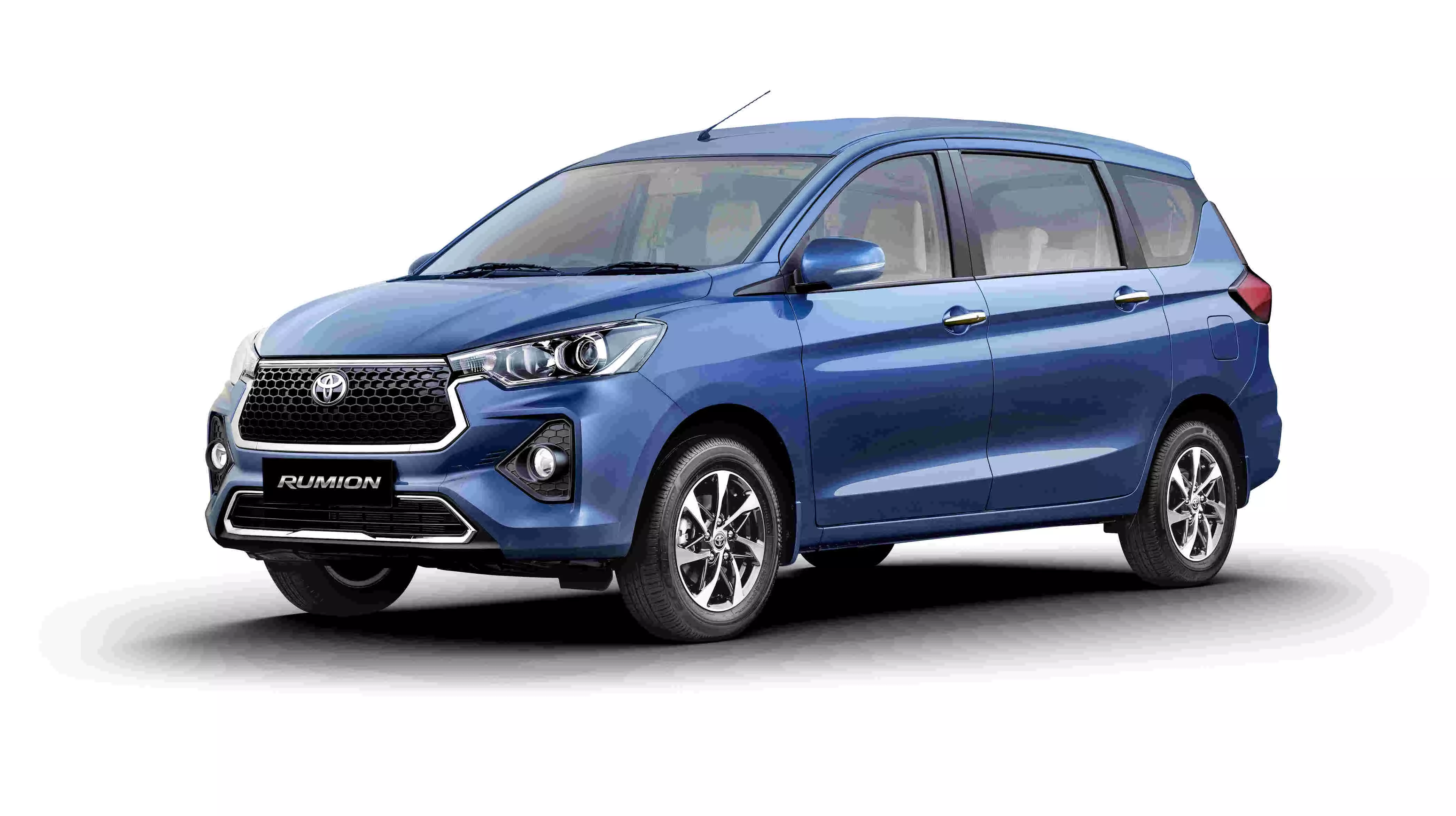 Toyota Kirloskar Motor unveils new grade of Toyota Rumion