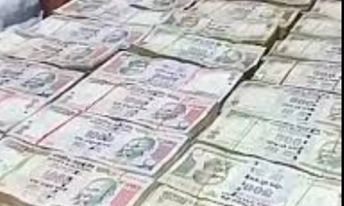 Trucks with soiled notes worth Rs 2K cr stopped in AP