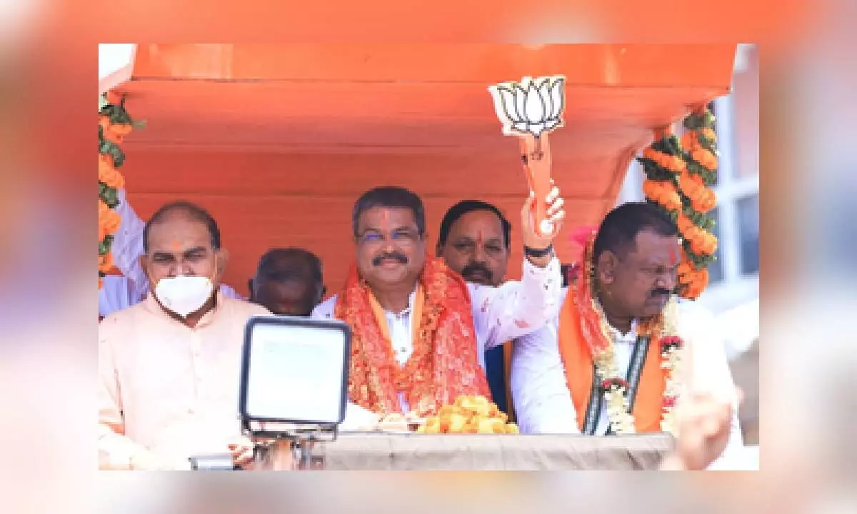 Union Minister Pradhan exudes confidence of BJP winning all LS seats in Odisha