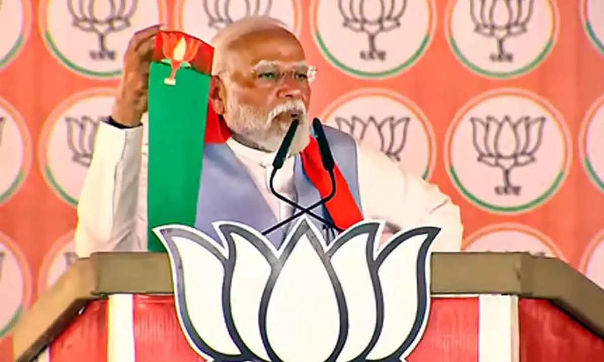 SP, Cong will gift people’s property to those who do ‘vote jihad’: Modi