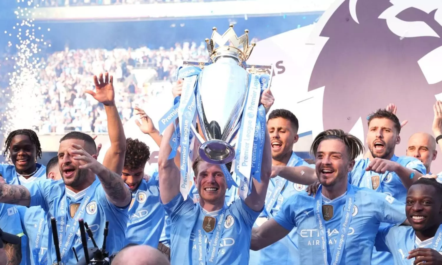 Manchester City win fourth consecutive Premier League title