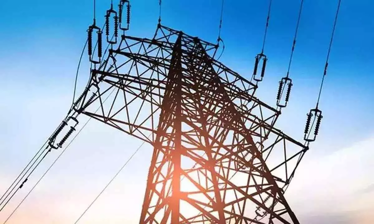 Peak power demand hits season’s high of 235 GW