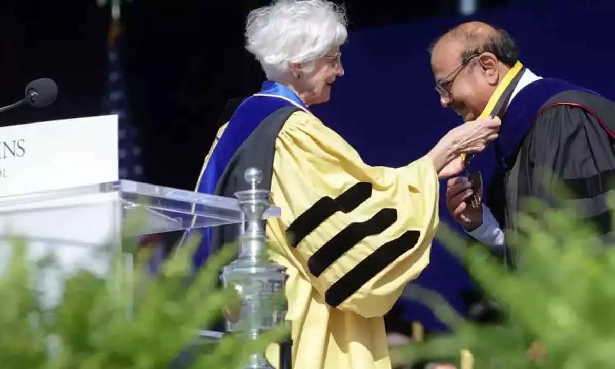 Bharat Biotech’s Dr. Ella gets Dean’s medal from Johns Hopkins