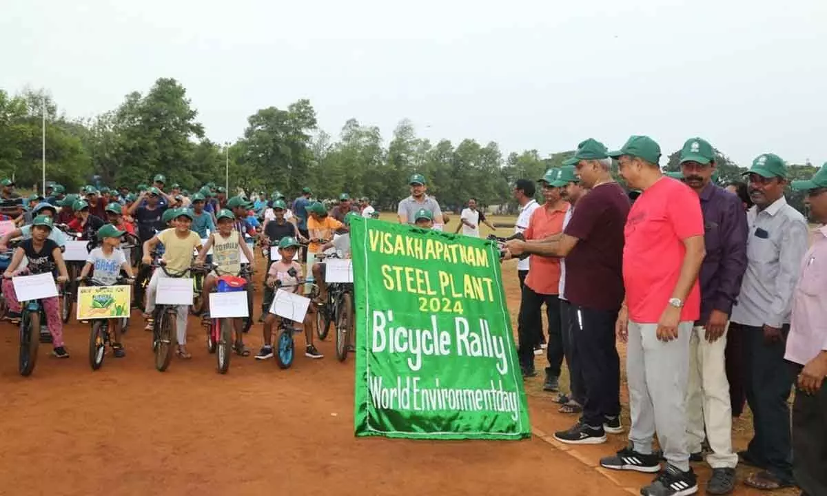 RINL organises cycle rally