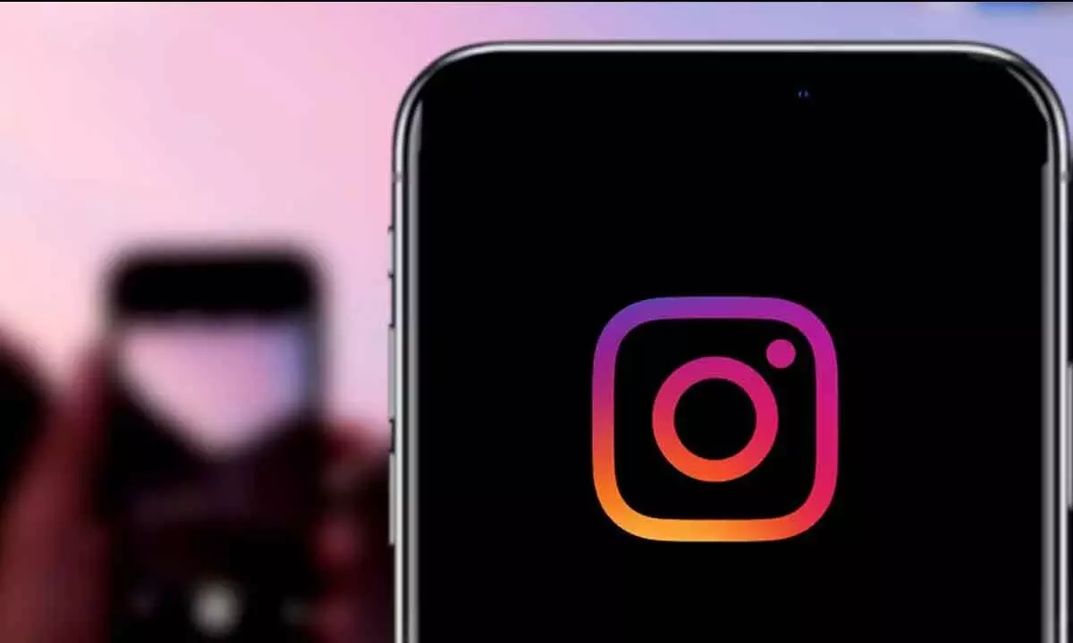 Instagram extends gap with Naver search engine