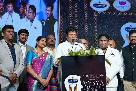 18 Vysya men receive Vysya Limelight Awards 2024 for excellence in various fields